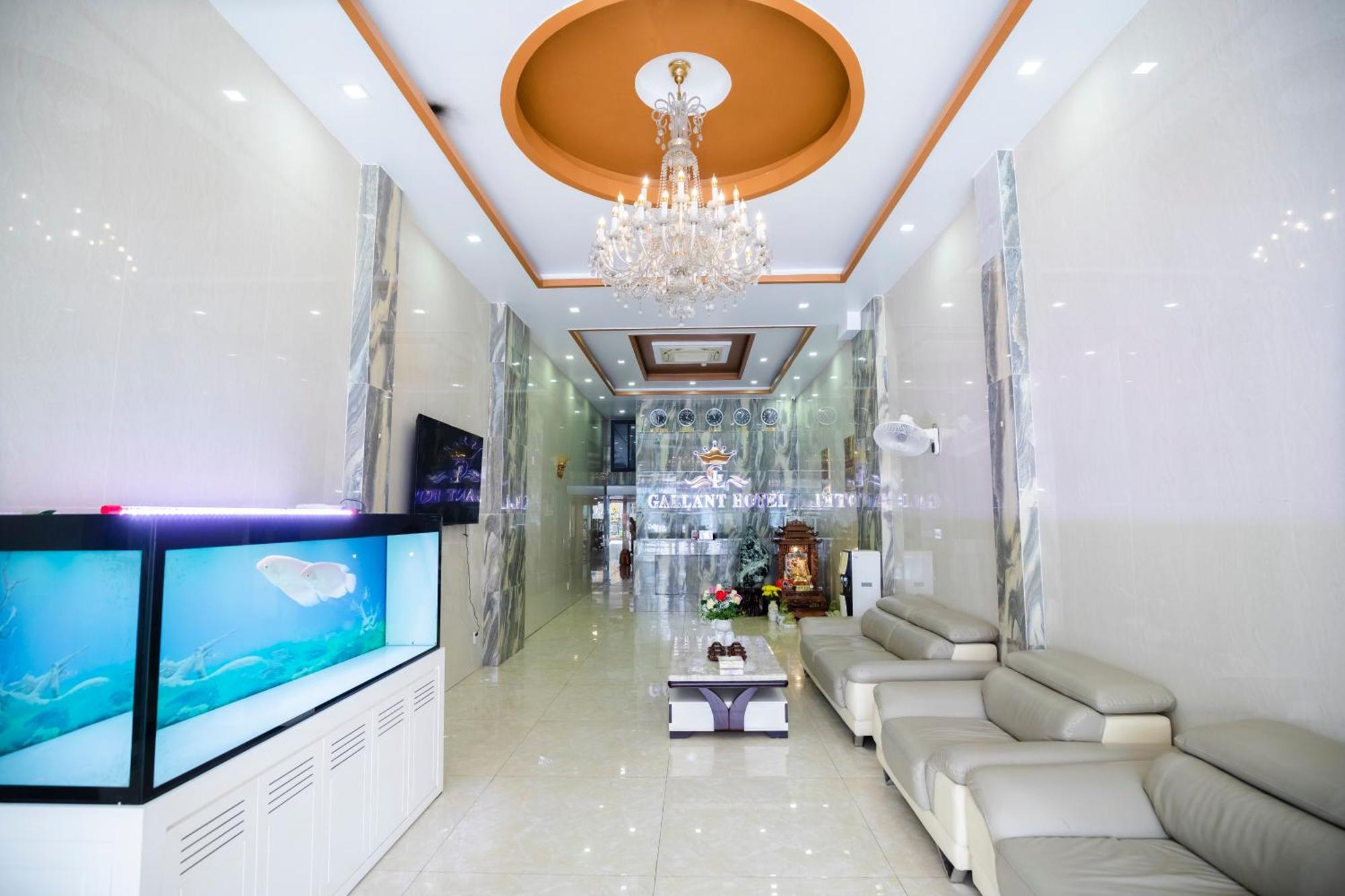 Gallant Hotel 154 Hai Phong Exteriör bild